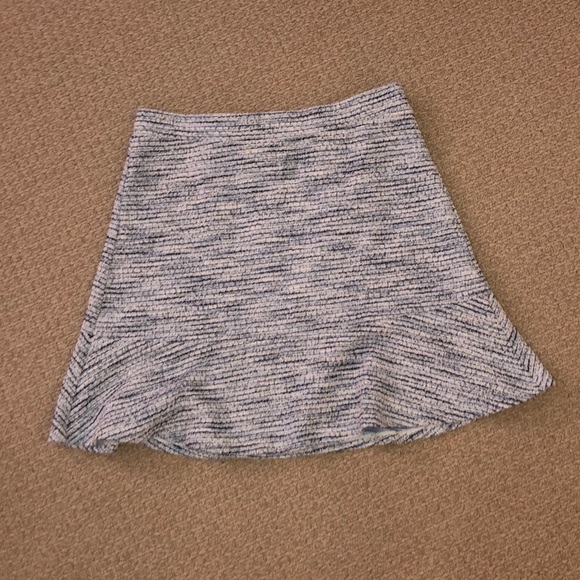 Blue and White tweed skirt - Picture 1 of 6